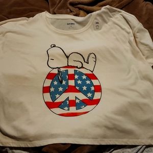 White Snoopy Peanuts Short Sleeve. Plus size XXL